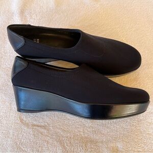 Stuart Weitzman Walker black micro-stretch platform heeled shoe SIZE 10 NEW